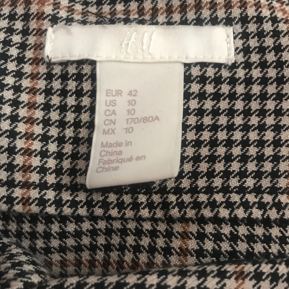 H&M Paper-bag Skirt - Picture 3 of 3